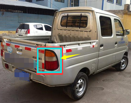 长安小货车后尾灯总成