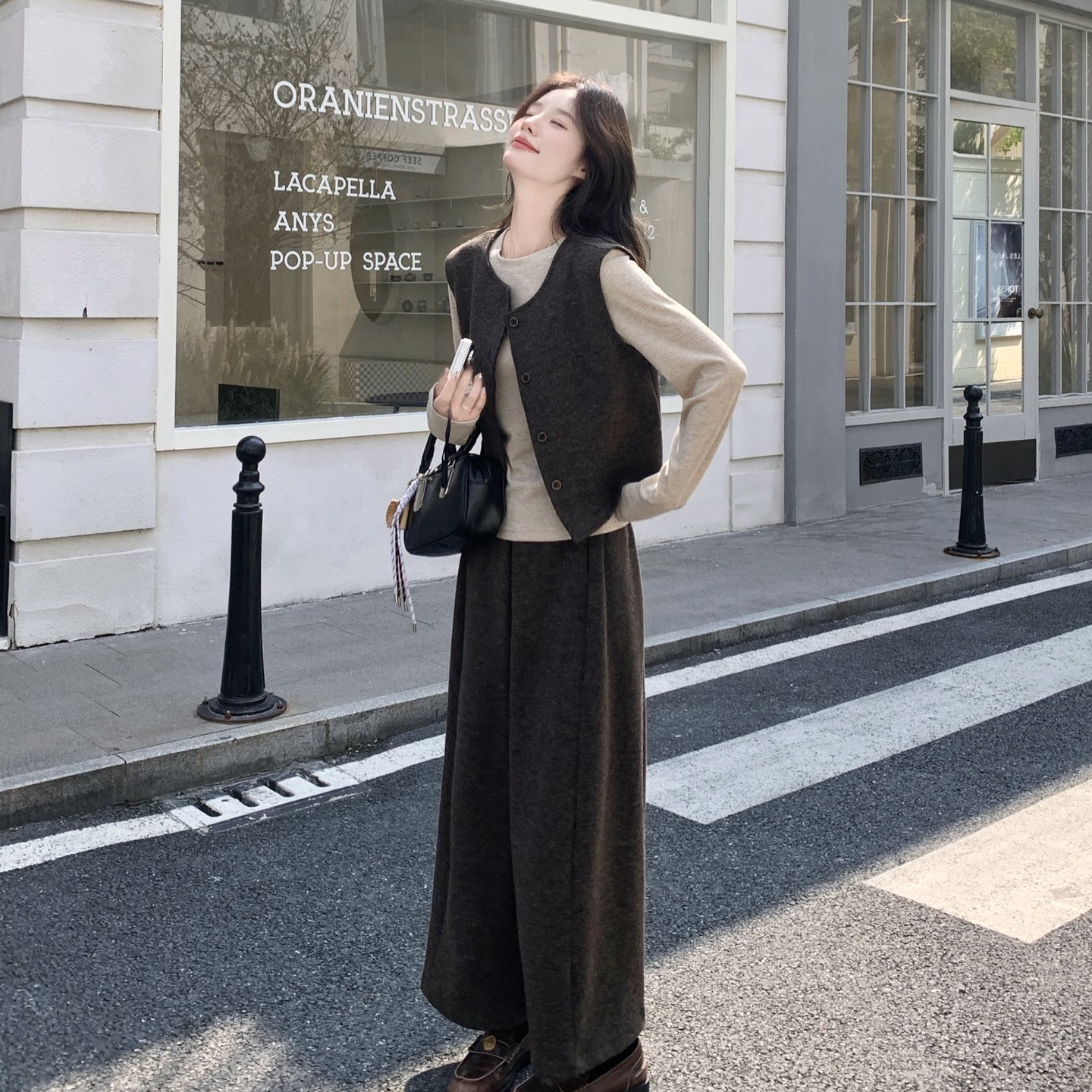 轻奢复古毛呢马甲打底阔腿裤套装女秋季2026新款松弛感气质三件套