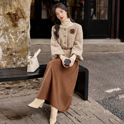 小香风冬装一整套加厚毛呢外套两件套超好看富家千金漂亮套装长裙