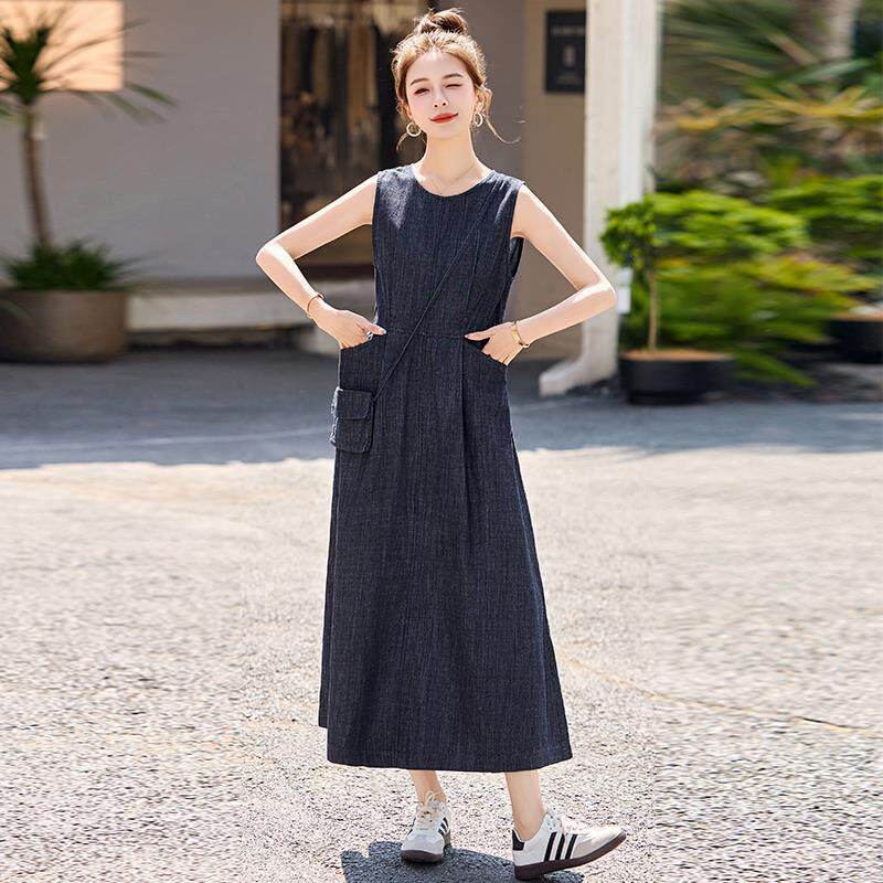 可盐可甜薄款无袖背心牛仔裙连衣裙女夏新款显瘦时尚休闲挎包长裙
