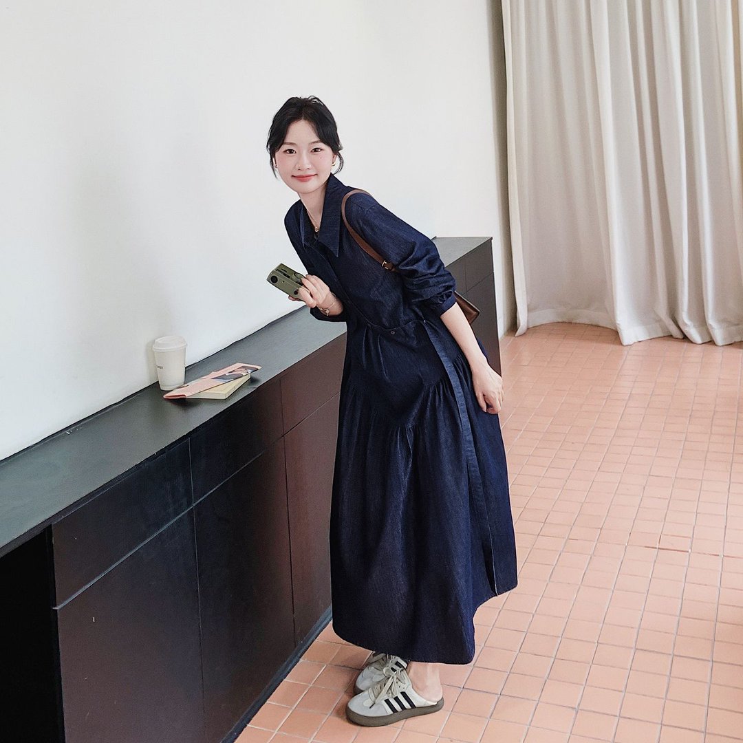 又酷又飒慵懒风牛仔长裙女春秋装韩系收腰显瘦宽松遮肉长袖连衣裙