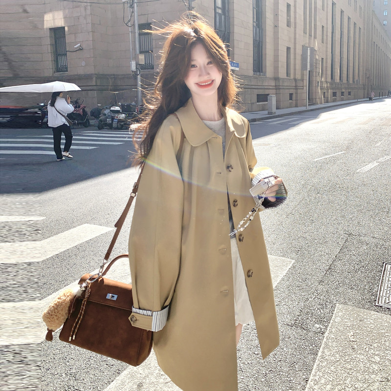 卡其色娃娃领风衣外套女2026秋季新款韩系高级感巨好看中长款大衣
