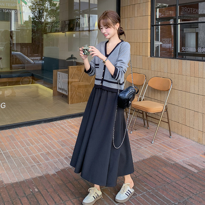轻熟风时尚V领长袖开衫套装长裙女秋季新款减龄休闲背心裙两件套