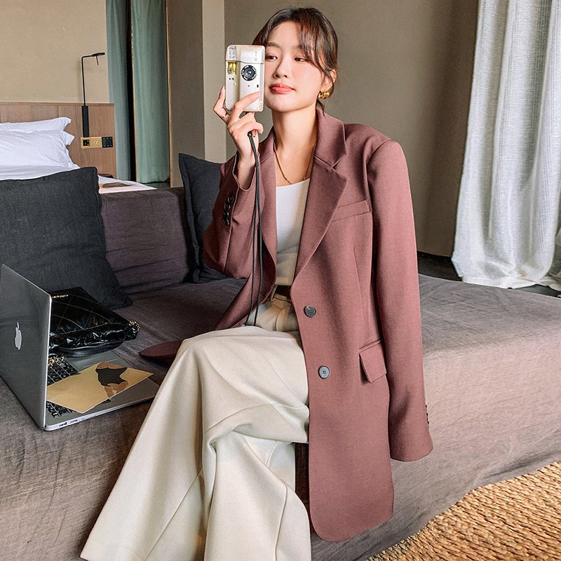 高级感宽松阔版西装外套女春秋新款韩版小个子休闲百搭炸街小西服