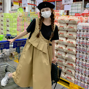 设计感假两件撞色连衣裙女2024夏季新款收腰显瘦学院风中长背带裙图片