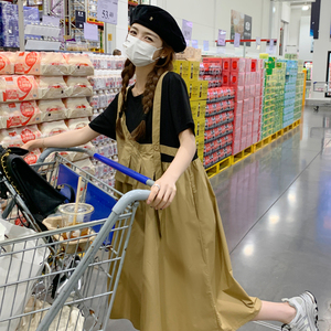 设计感假两件撞色连衣裙女2024夏季新款收腰显瘦学院风中长背带裙图片