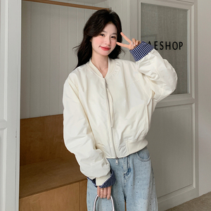 韩系chic米白色立领短款棒球服外套女春秋2025新款独特超好看夹克图片
