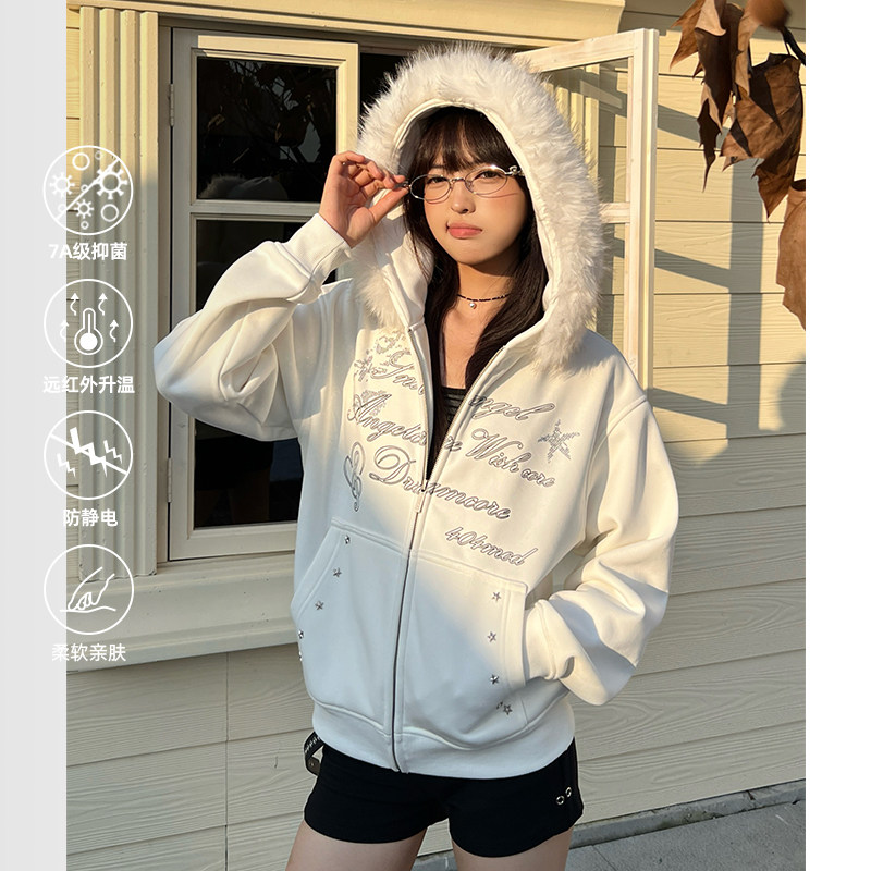 404MOB烫钻加厚加绒连帽卫衣女