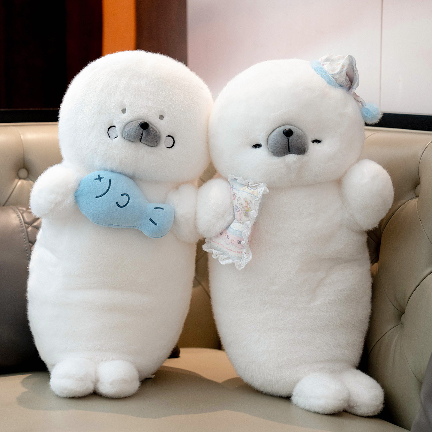 可爱海豹玩偶睡觉抱毛绒玩具抱抱睡公仔床上陪睡娃娃女生生日礼物