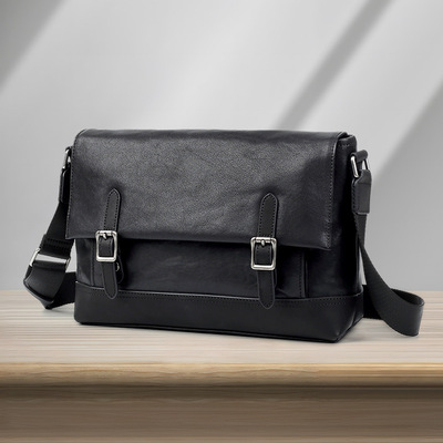 真皮单肩斜挎包男士邮差包
