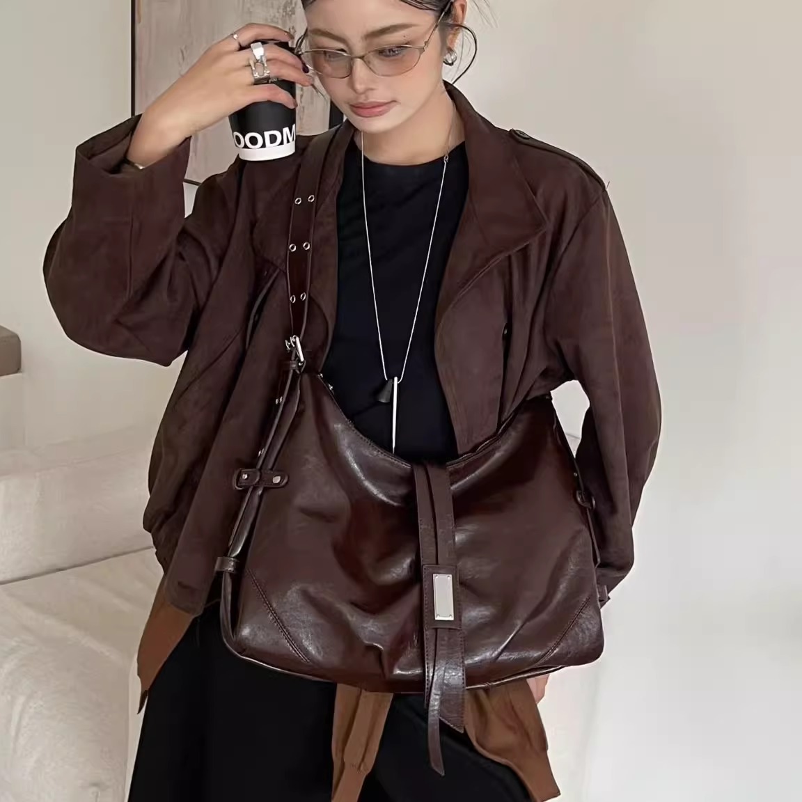 大容量软皮时髦单肩托特包