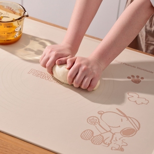 授权snoopy厨房烘焙用硅胶折叠揉面垫 日式 卡通正版