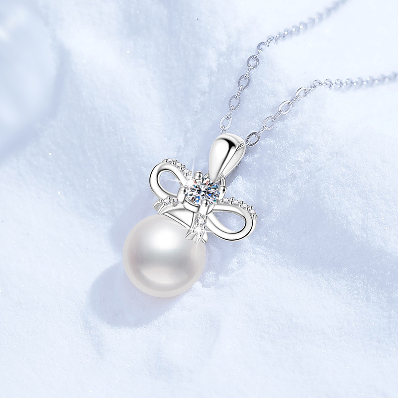 莫桑石淡水珍珠戴妃款吊坠