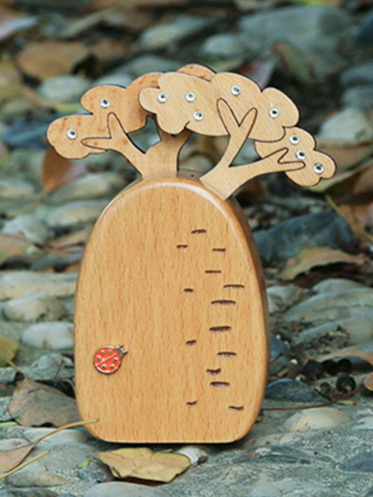 BEECH MUSIC BOX 3D BREAD TREE CUTE CREATIVE VINTAGE CARTOON MUSIC BOX TABLE ORNAMENT FOR COUPLE GIFTS