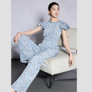 蓝色小碎花圆领木耳边淑女高腰印花连体裤2026新款女春夏阔腿长裤