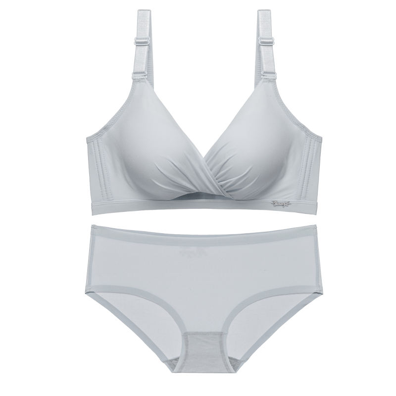 女小胸聚拢无钢圈收副乳内衣