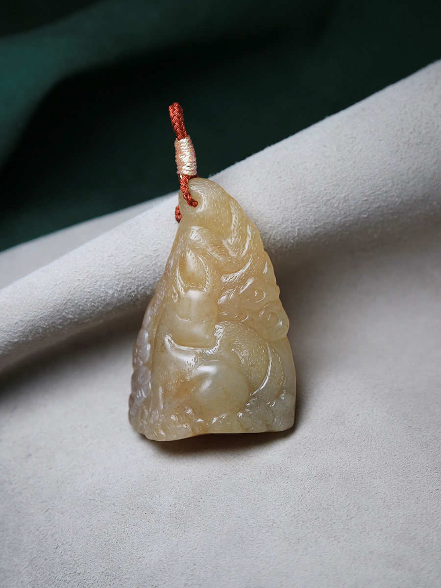 【现货】上海玉雕工作室 新疆和田玉且末糖料 小狐狸 吊坠 挂件