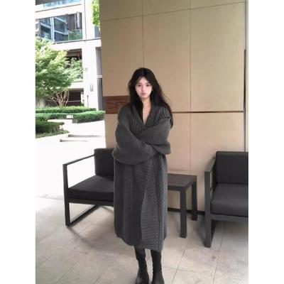 大翻领灰色斗篷衣女秋冬新