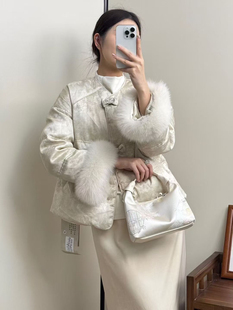 90白鸭绒真毛国风盘扣羽绒服女2025冬装新款新中式高级感保暖外套