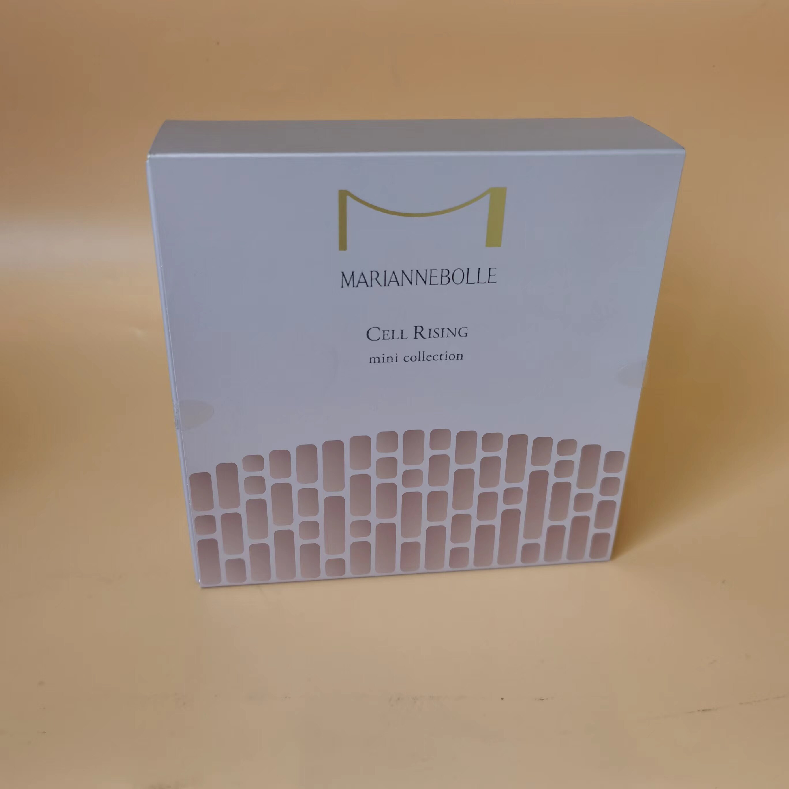 玛丽安保莱舒缓修复水霜组合(s水30ml 霜10克)水加面霜中样临期