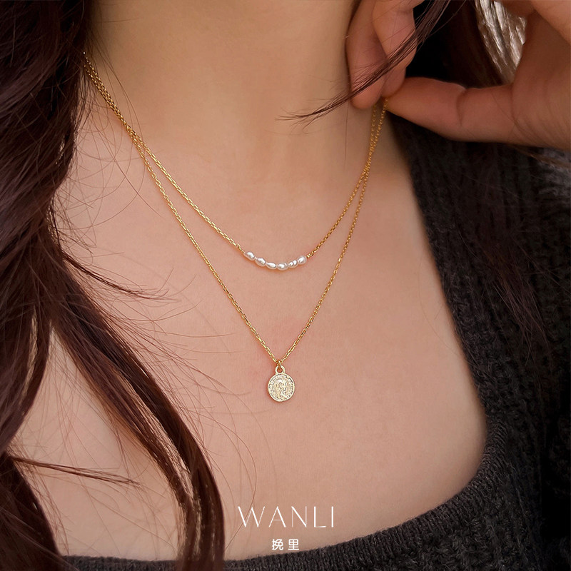挽里双层珍珠金币项链女款简约日常百搭配裙子高级颈链不掉色首饰