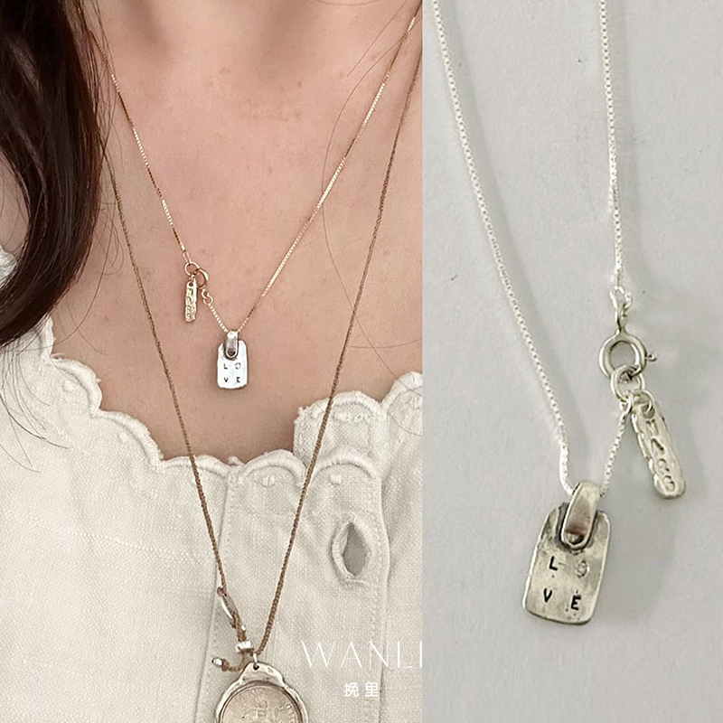 挽里【12.08上新1件9折 3件8折】love小钻吊坠毛衣链迷你方块项链