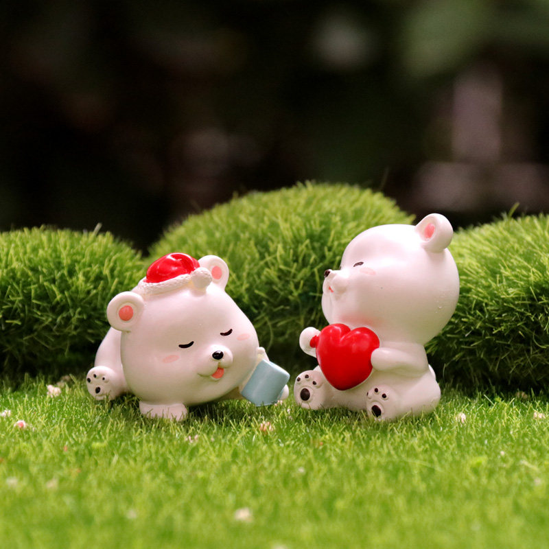 可爱圣诞节小白熊爱心q版北极熊公仔盲盒手办树脂工艺品玩偶摆件