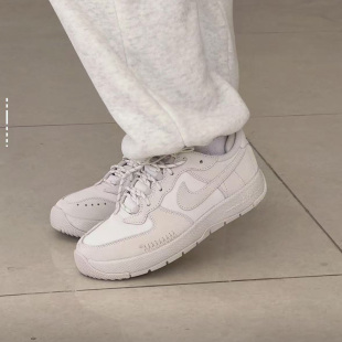 FB2348 Nike耐克 002 空军一号女子低帮百搭休闲板鞋 Air Force