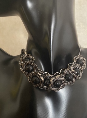 少量    花朵项链