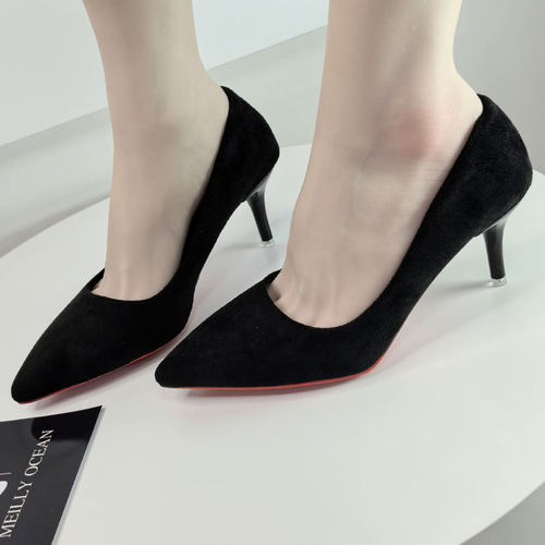 尖头浅口高跟鞋女黑色绒面