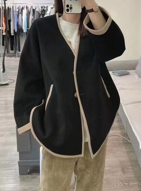 冬季新款V领两粒扣宽松长袖拼羊皮边羊毛羊绒中长大衣外套女