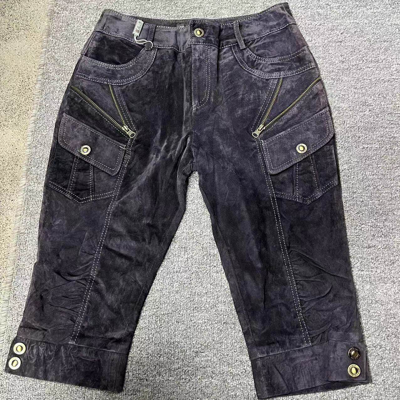 아잉 가죽 대외 무역 가죽 바지 플러스 스웨이드 짧은 양피 멋진 캐주얼 젊은 남녀가 같은 성격을 가지고 있습니다