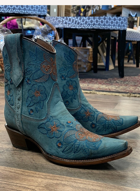 CORRAL美国牛仔靴蓝色头层牛皮同色刺绣尖头粗中跟短靴西部靴女靴