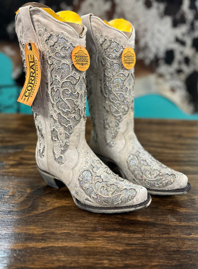 CORRAL美国产刺绣尖头婚礼靴白色牛仔靴带钻牛皮复古西部牛仔靴女
