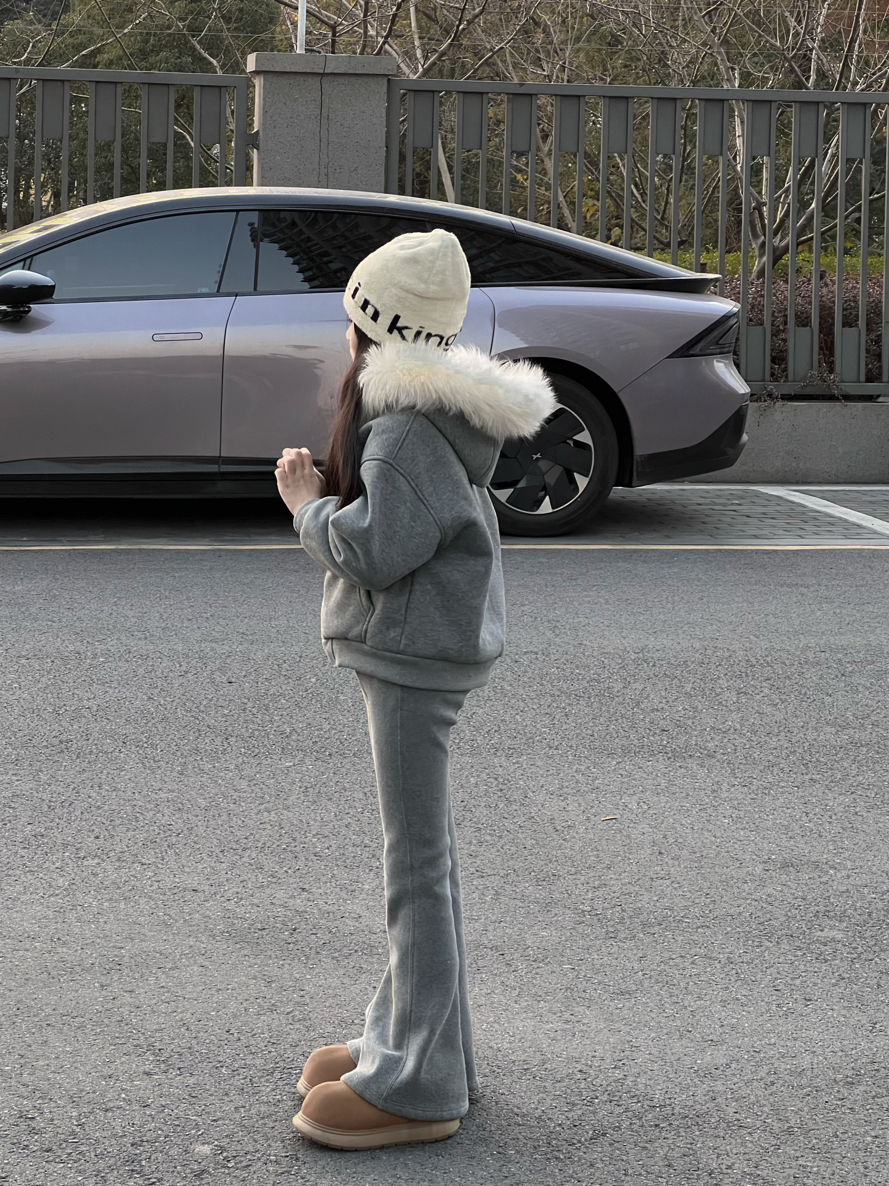 吉小可2025冬季儿童加厚连帽修身卫衣外套冬季男女童运动拉链夹克