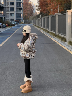 吉小可2025冬季新款儿童加厚保暖毛绒棉衣女童韩版费尔岛毛毛外套