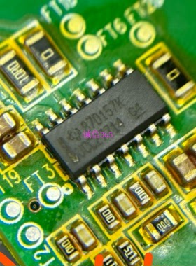 UCC27714封装SOP14长安CS15新能源充电机栅极驱动器IC芯片