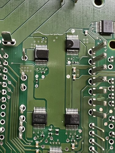 VS7016L混动530冷暖阀驱动芯片