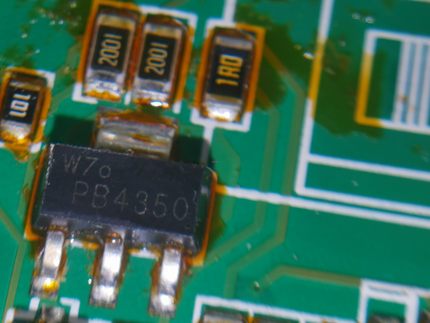 PB4350 封装SOT223 提供汽车电脑板芯片IC 可直拍