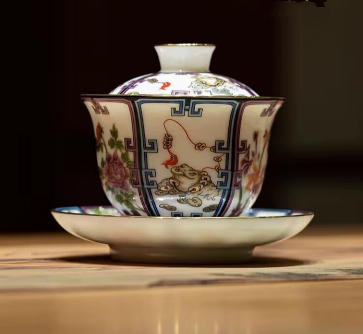 创意轻奢中式陶瓷聚财盖碗大码 家用珐琅彩描金三才礼品 八宝茶碗