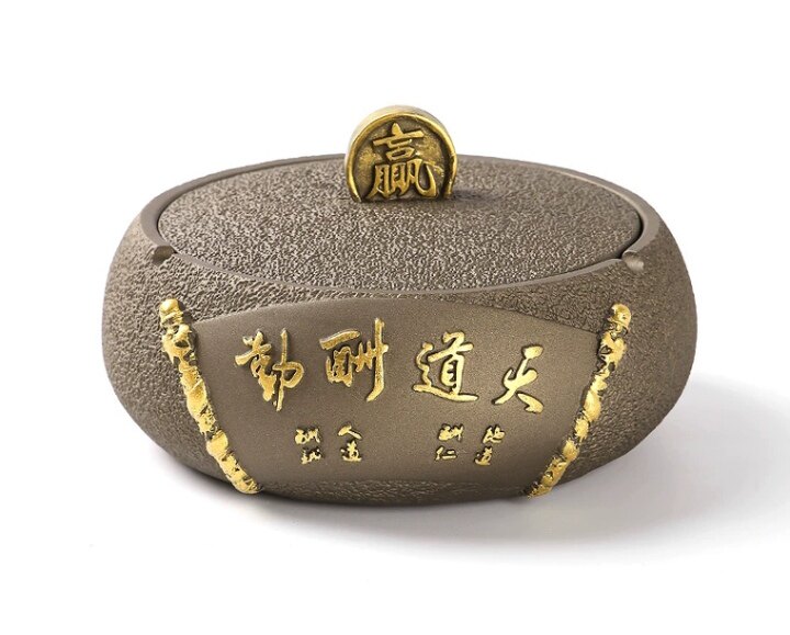 创意时尚潮流树脂烟灰缸带盖大码 家用中式防飞灰 夹烟灭烟槽烟缸