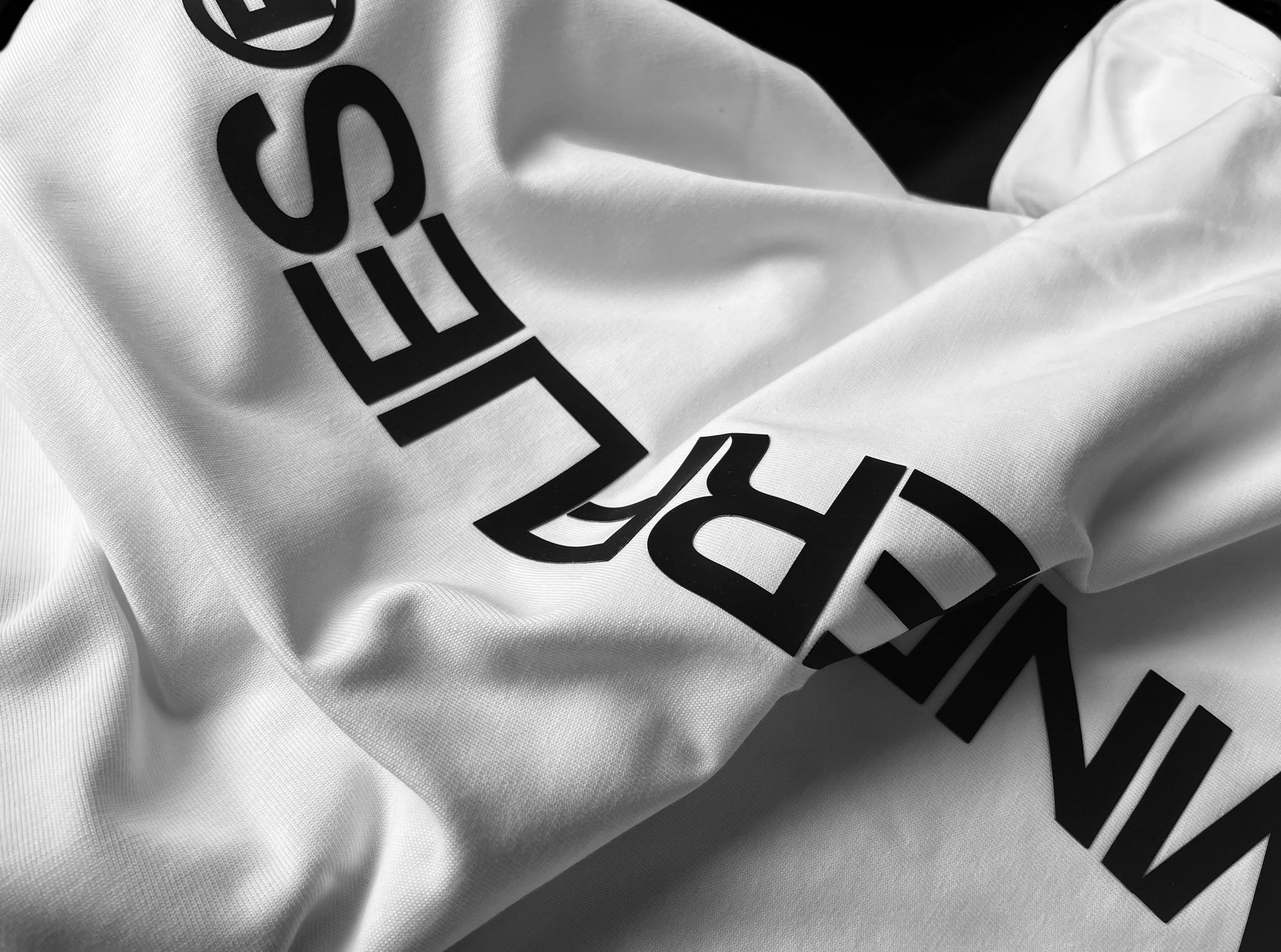 休闲新款T恤短袖WINDERFLIES24SS