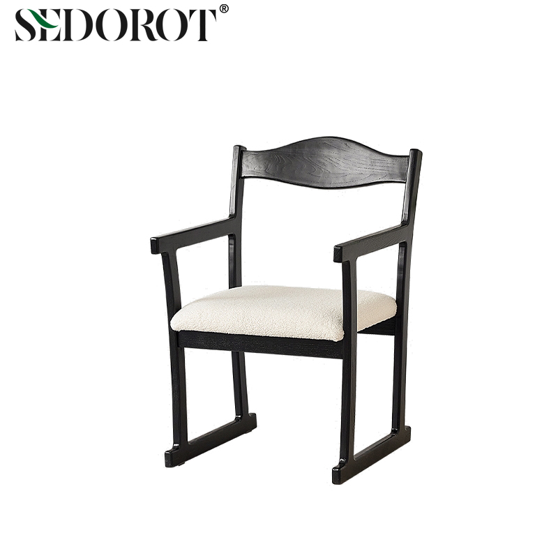 北欧复古实木餐椅靠背扶手