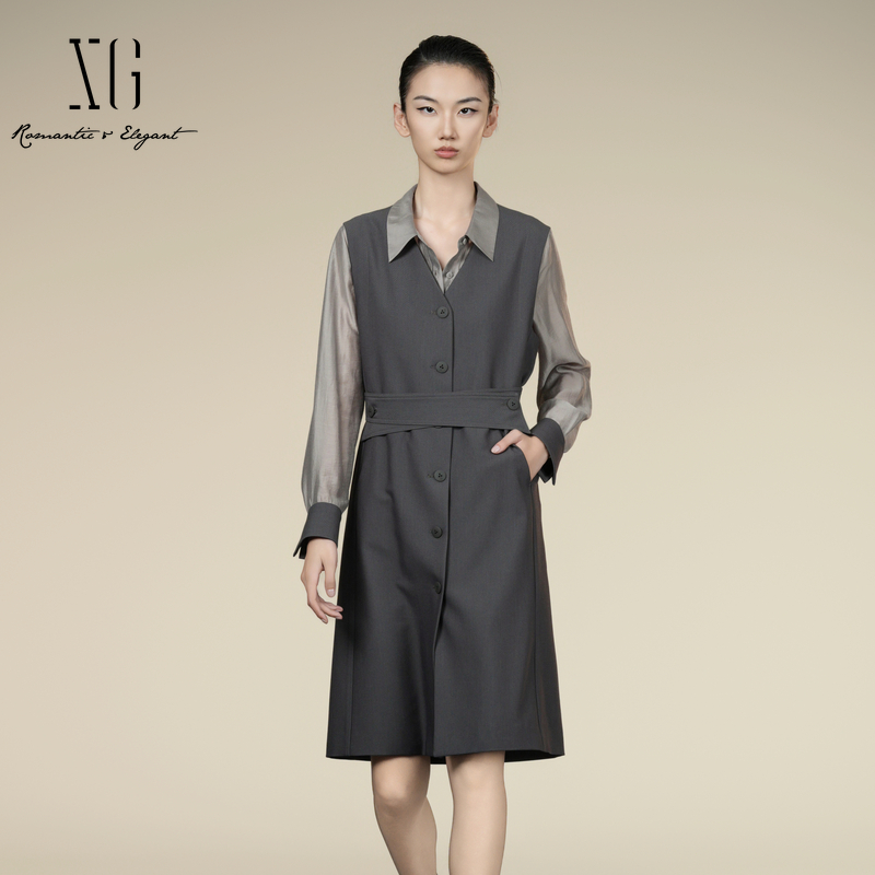 XG/雪歌2025年秋季衬衫领拼接假两件连衣裙女中长裙XK304003A481