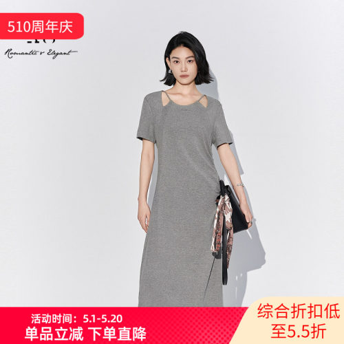 XG雪歌2025夏新款设计感短袖T恤连衣裙女显瘦中长裙XL204531A884