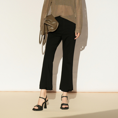 XG/雪歌26春款黑色九分微喇裤女高腰显瘦修身休闲裤XL102019A490