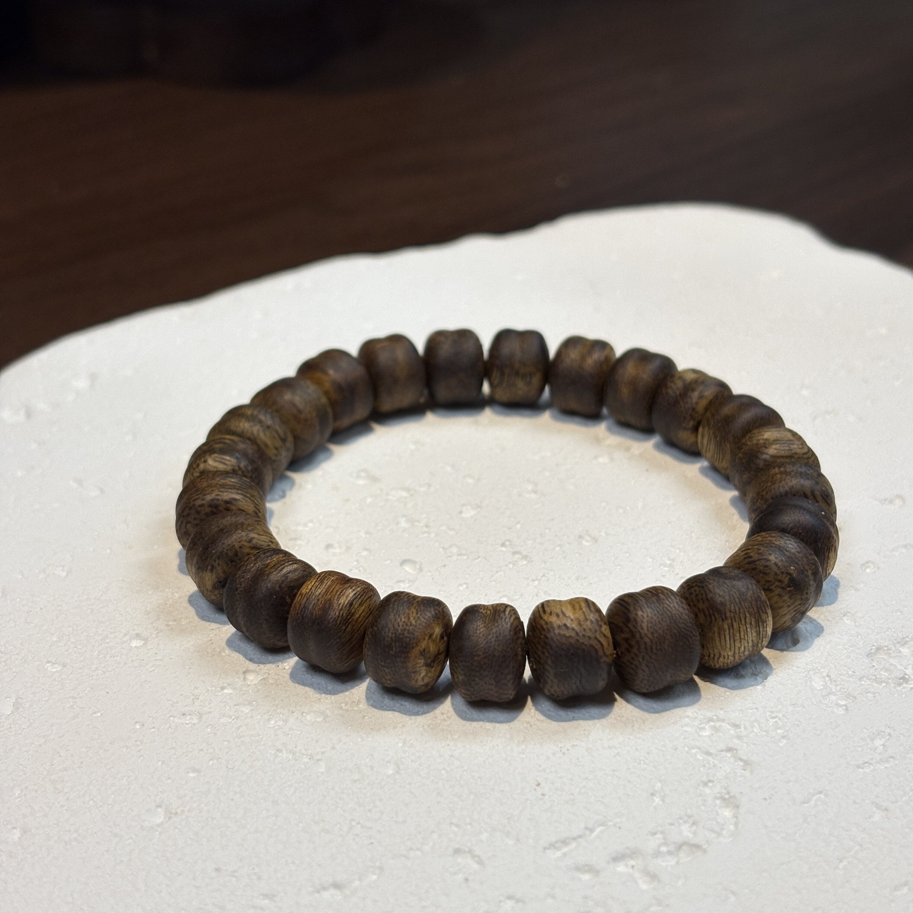 柿柿如意  面包珠  9.5分沉  黑油老料奇楠沉香单圈手串  10mm