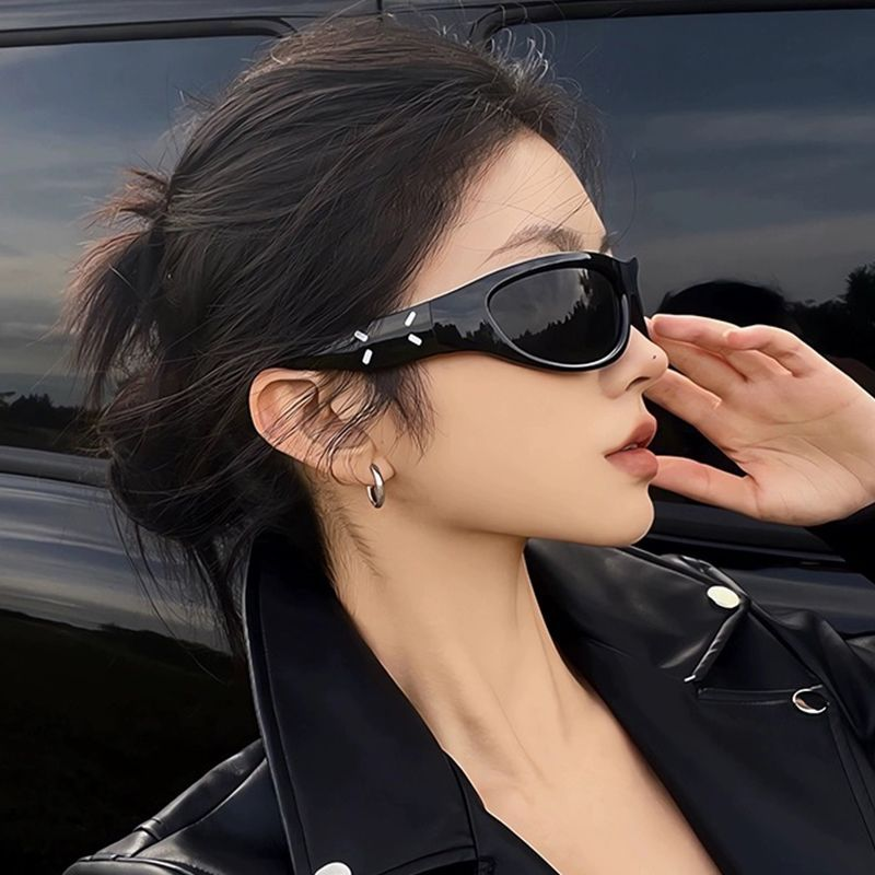 jennie同款墨镜发箍高级感防紫外线护目骑行男款网红拍照太阳镜女