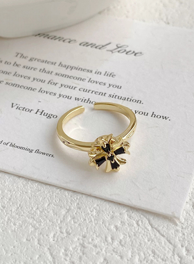 旋转小香风名媛黑色锆石戒指小众设计感个性十字架开花开口戒指