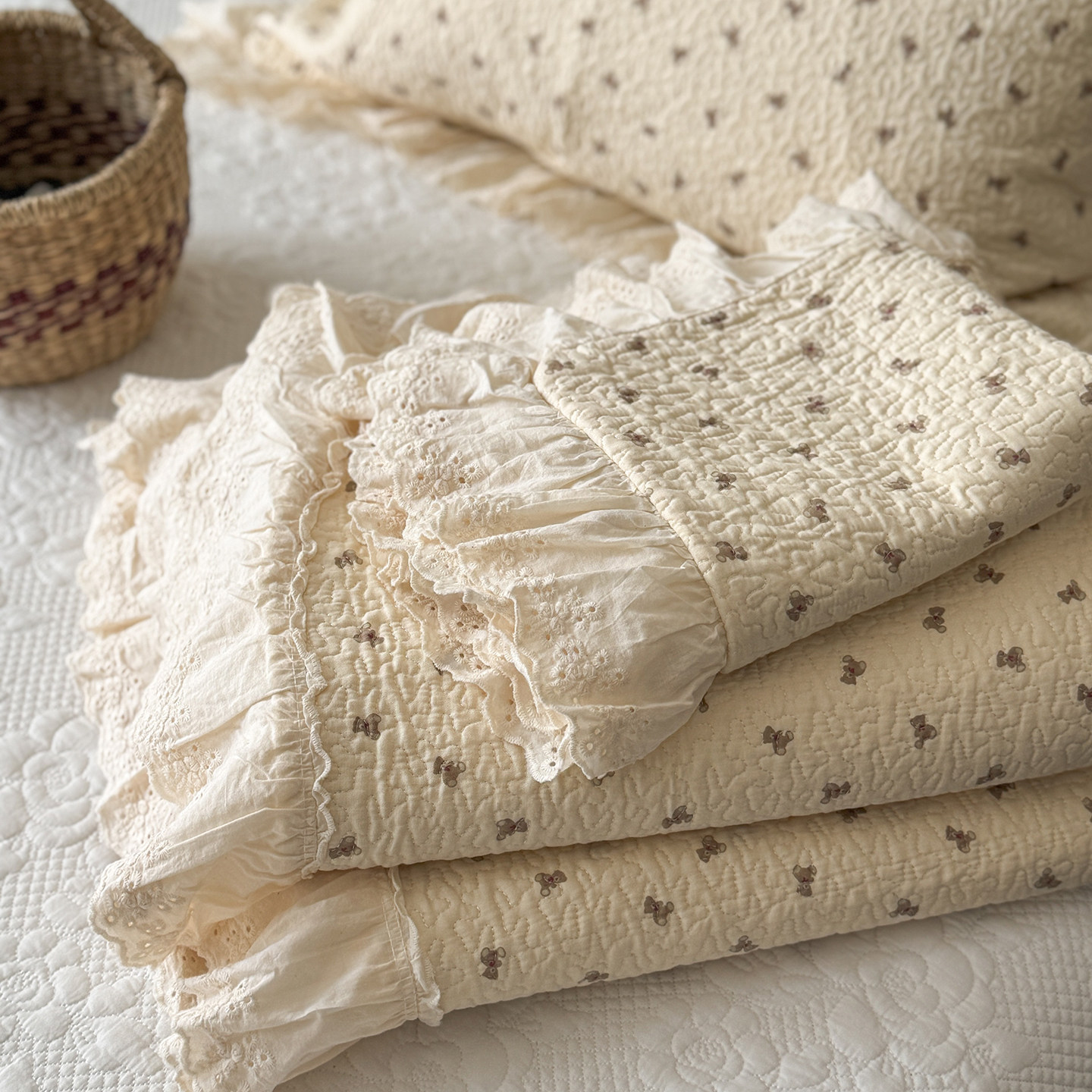 法式全棉床盖四件套韩系田园小碎花花边款垫子夹棉榻榻米火炕床盖